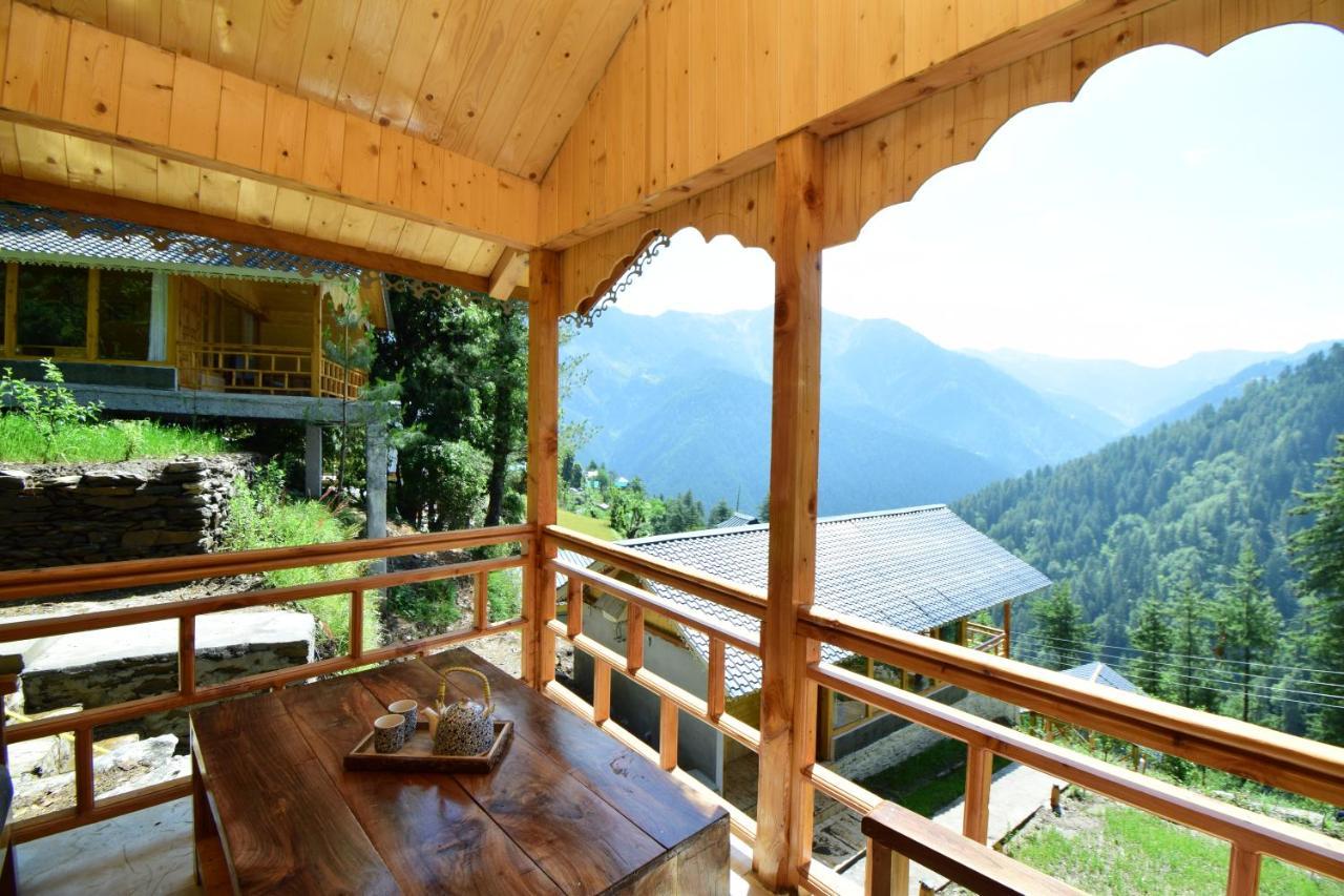 Tree House Latos Tandi Hotell Jibhi Exteriör bild