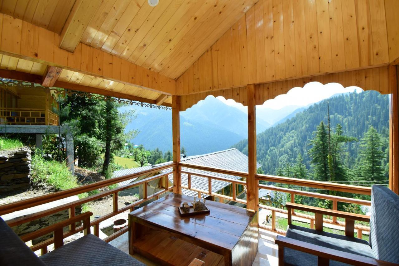 Tree House Latos Tandi Hotell Jibhi Exteriör bild